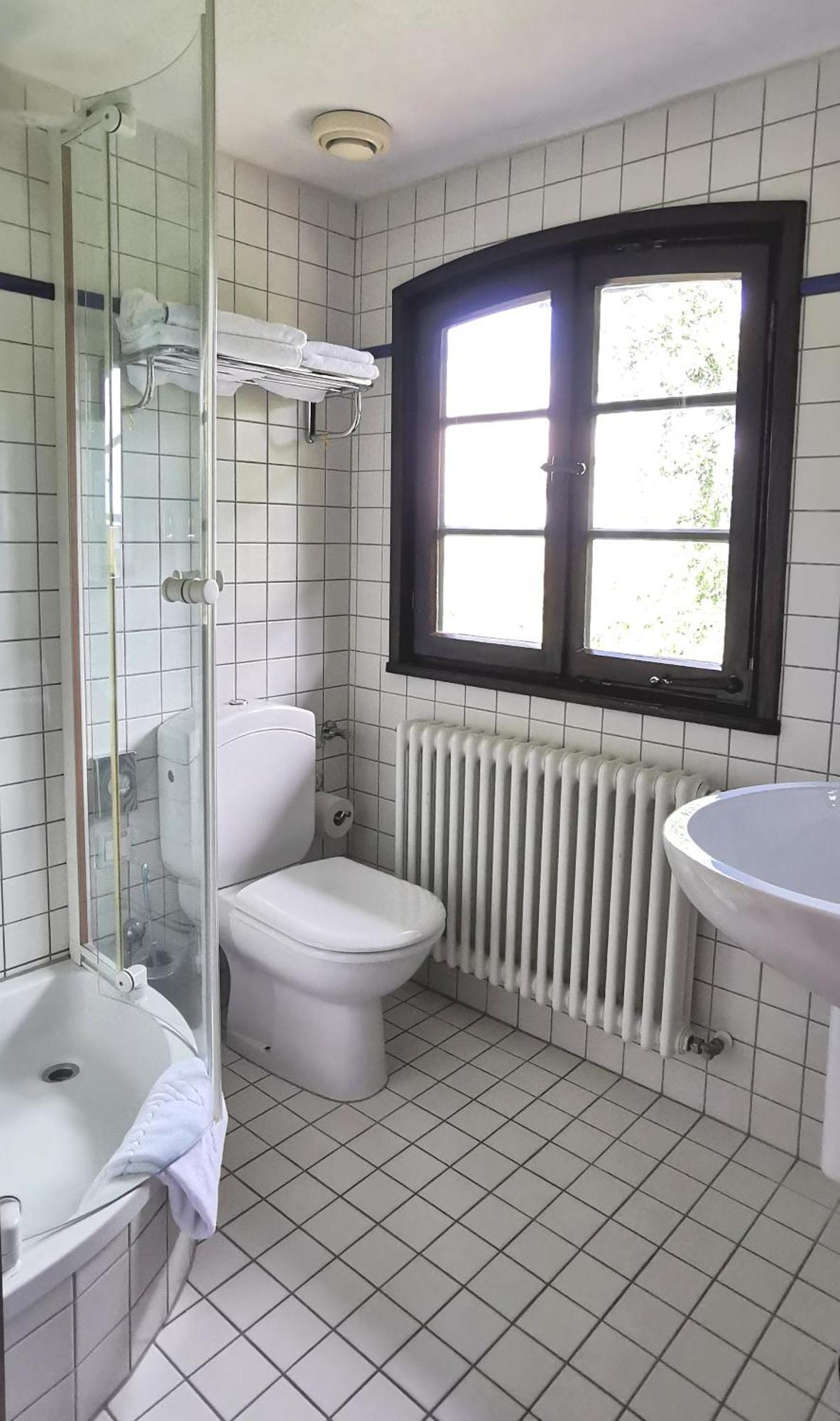 Hotel Burg Windeck ***S Bühl Habitación foto