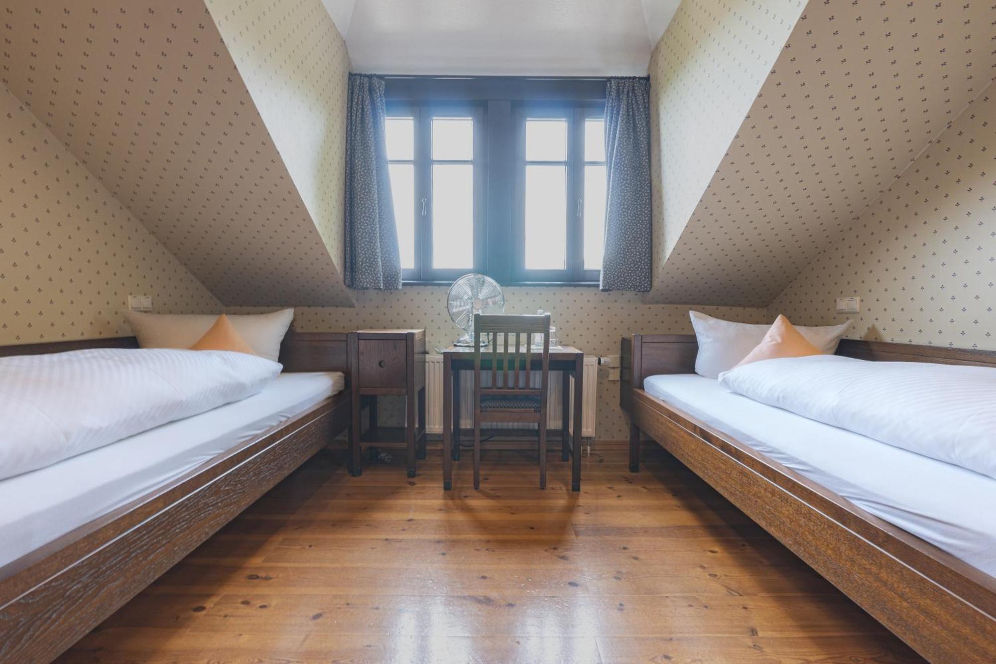 Hotel Burg Windeck ***S Bühl Habitación foto